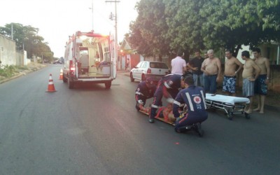 Motociclista em XTZ sofre acidente neste domingo e é socorrido pelo SAMU 