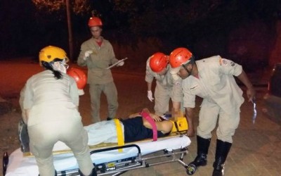 Corpo de Bombeiros é chamado para atender acidente de trânsito 