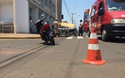 Pedreiro fica ferido em acidente que ocorreu na frente da prefeitura 