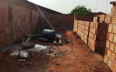 Pedreiro é encontrado morto em tambor de água no bairro Eldorado 