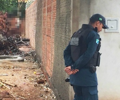 Idoso amarra toalha na cabeça e comete suicídio em terreno baldio no bairro Lapa 