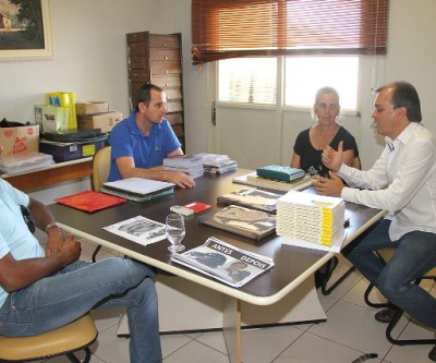 Vereador Beto Araujo e prefeitura discutem mudanças na abordagem à leishmaniose