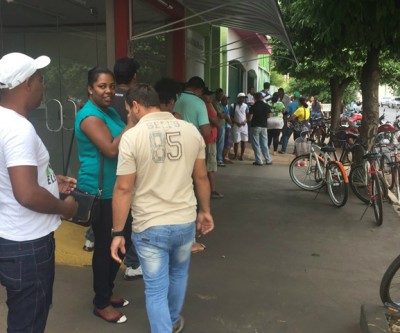 Representante comercial, camareira e vendedor então entre as vagas do CIAT 