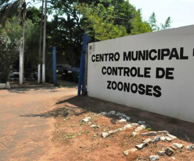 Motocicleta e ração são furtados do CCZ de Três Lagoas 