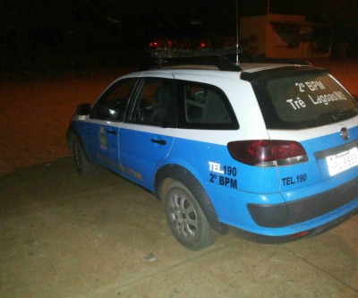 Polícia Militar atende ocorrência de roubo na frente de faculdade 