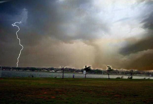 Instituto alerta para chuva forte até o fim da noite em Três Lagoas e outros 10 municípios de MS