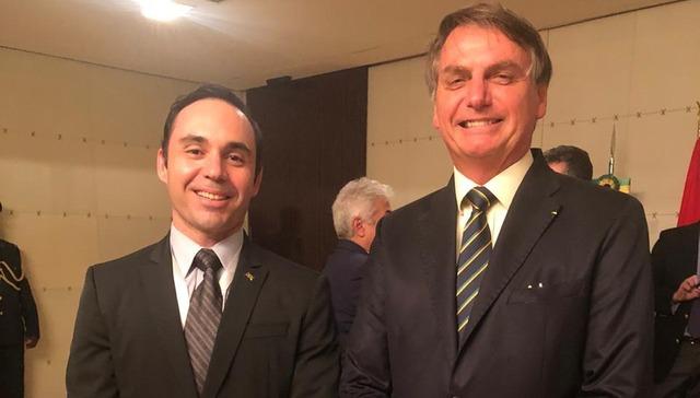 Diplomata três-lagoense Juliano Maia recebe presidente Bolsonaro em ...