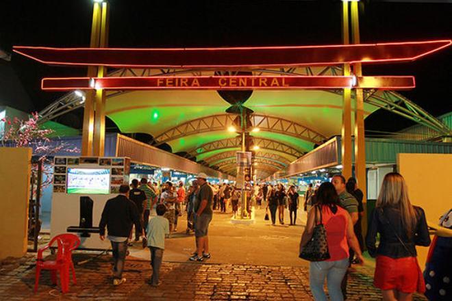 Feira Central de Campo Grande reabre com triagem de clientes e desinfecção 