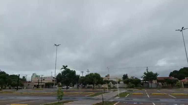 Calor e instabilidade continuam nesta terça-feira em Três Lagoas