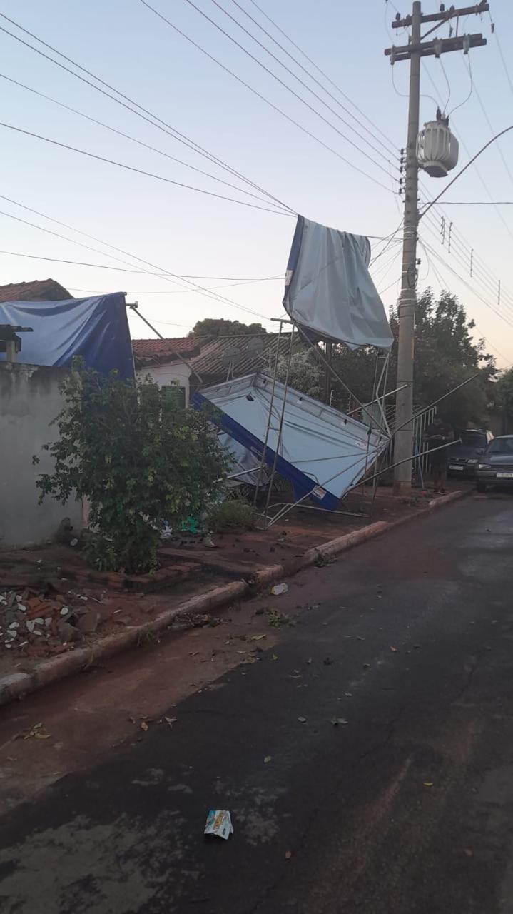 Temporal causa destruição em Brasilândia-MS nesta quarta-feira; previsão indica melhora nas próximas horas