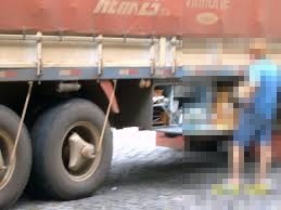 Assaltantes levam até panela de caminhoneiro durante roubo