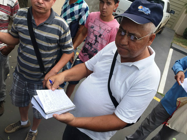 Desempregados protestam e pedem a saída da diretoria do Ciat 